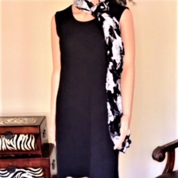 OLD NAVY - Classic Black Sheath Dress - Picture 4 of 8